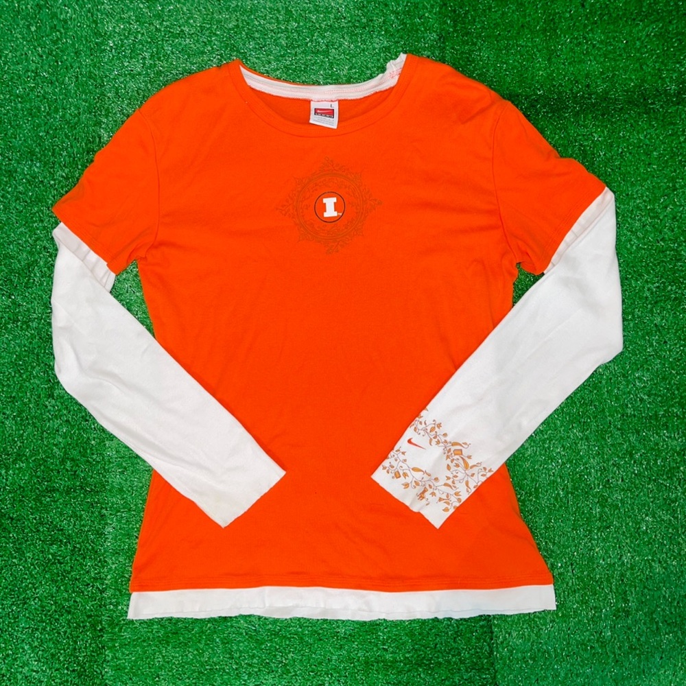 ✨ Vintage Nike Iowa State long sleeve